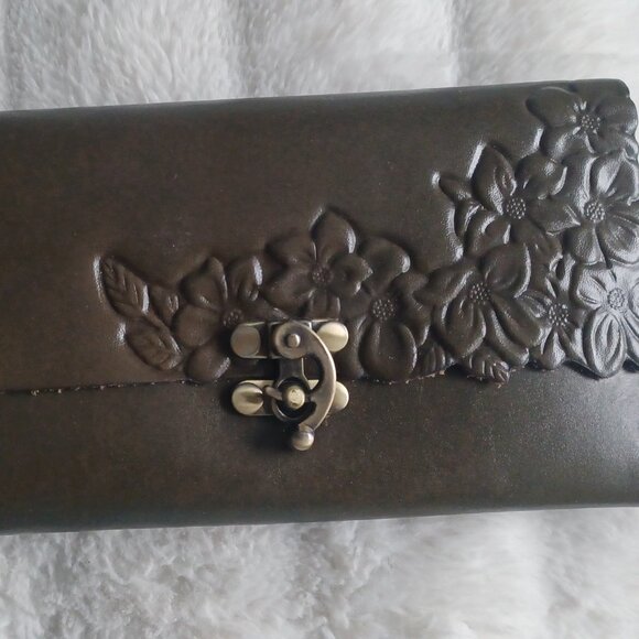 Wallet - Picture 1 of 4